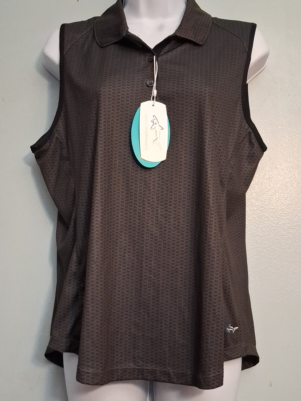 Greg Norman Size Large Women's Black Sleeveless Top For Golf, Tennis,pickleball.